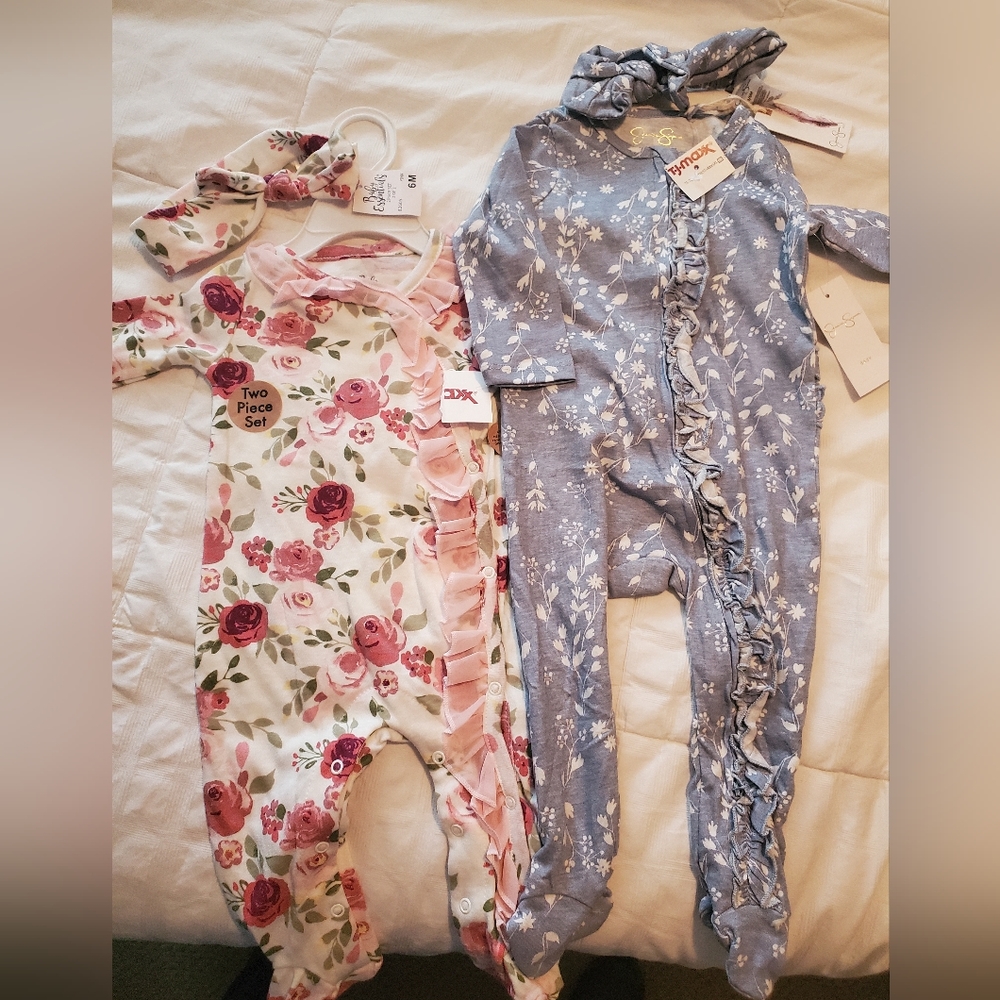 Baby girls 6-9month outfit sets